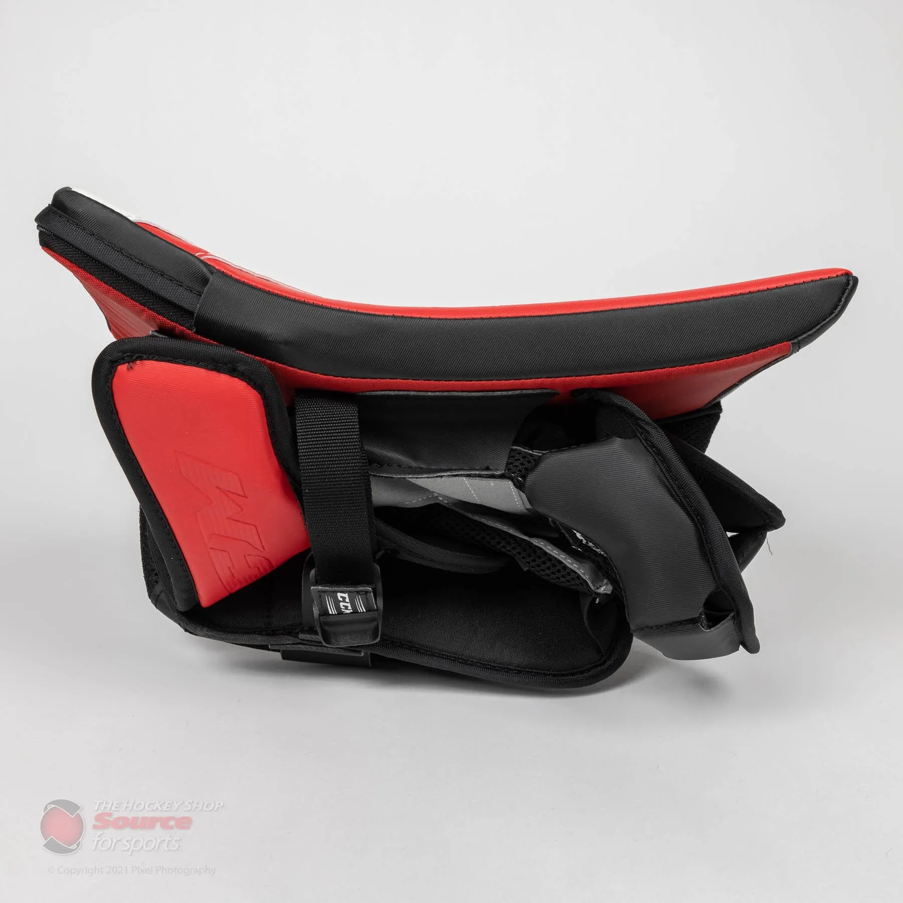 CCM Extreme Flex E5.5 Junior Goalie Blocker - Source Exclusive