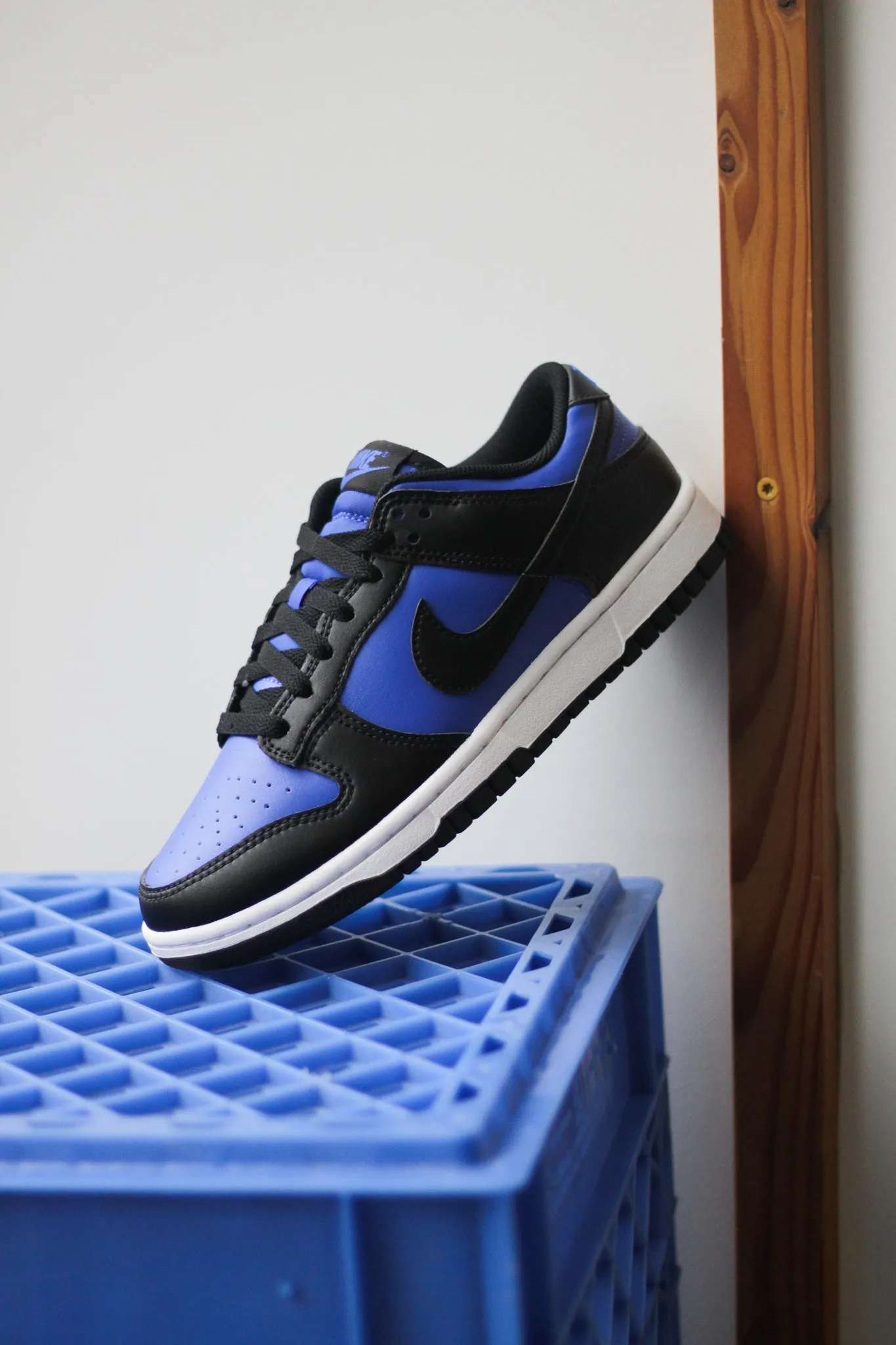 DUNK LOW RETRO "HYPER ROYAL/BLACK-WHITE"