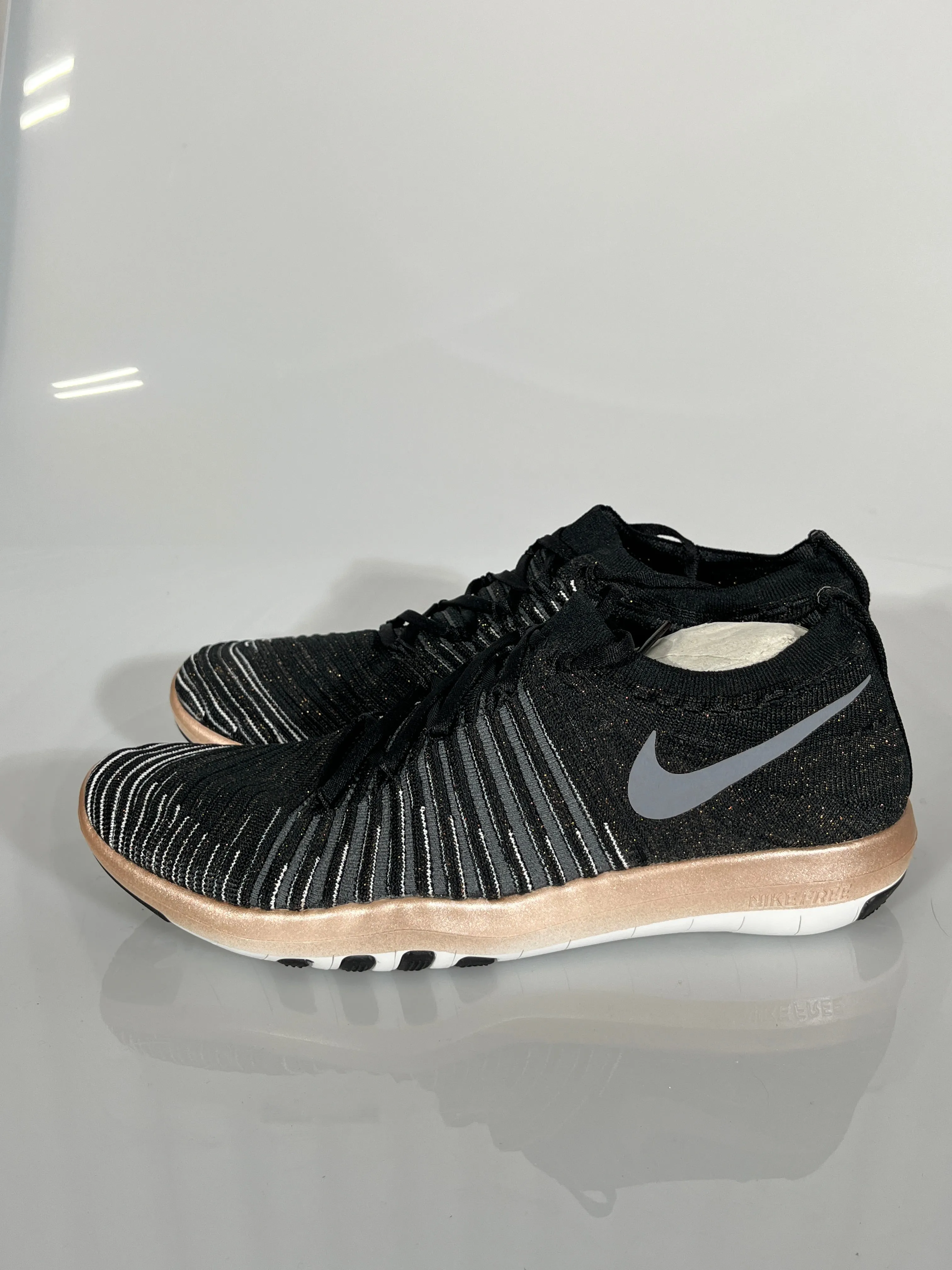 Nike Free Transform Flyknit Athletic Shoes