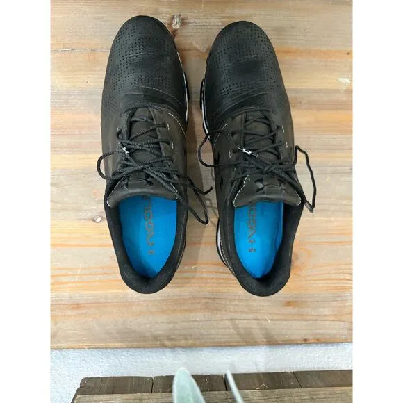 Under Armour golf  Charger sneakers Size 9